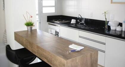 Belles ajustement 3 suites vue British Beach w / mer - 3 suites