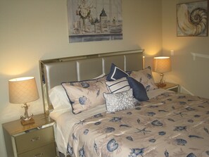 3 Schlafzimmer, Schreibtisch, Bügeleisen/Bügelbrett, kostenloses WLAN