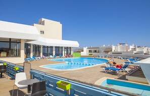 Pool - A08- Magnolia Sea View Apartment (Lagos)