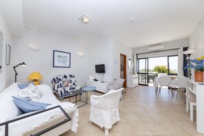 Living area - A08- Magnolia Sea View Apartment (Lagos)