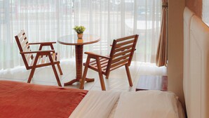 Deluxe Studio Suite | Iron/ironing board (on request), WiFi (free), bed sheets - Hotel Fandangos (Asunción Nochixtlán)