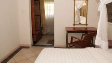 Standardrum | Skrivbord och gratis wi-fi