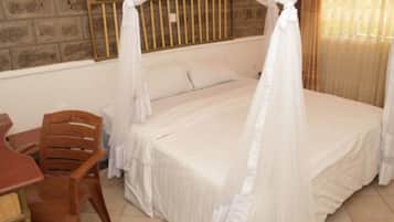 Standard Room | Desk, free WiFi