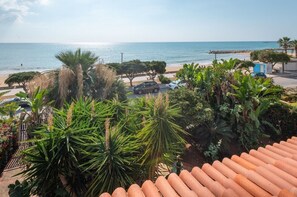 Property grounds - villa Antonio sea view (Marina di Ragusa)