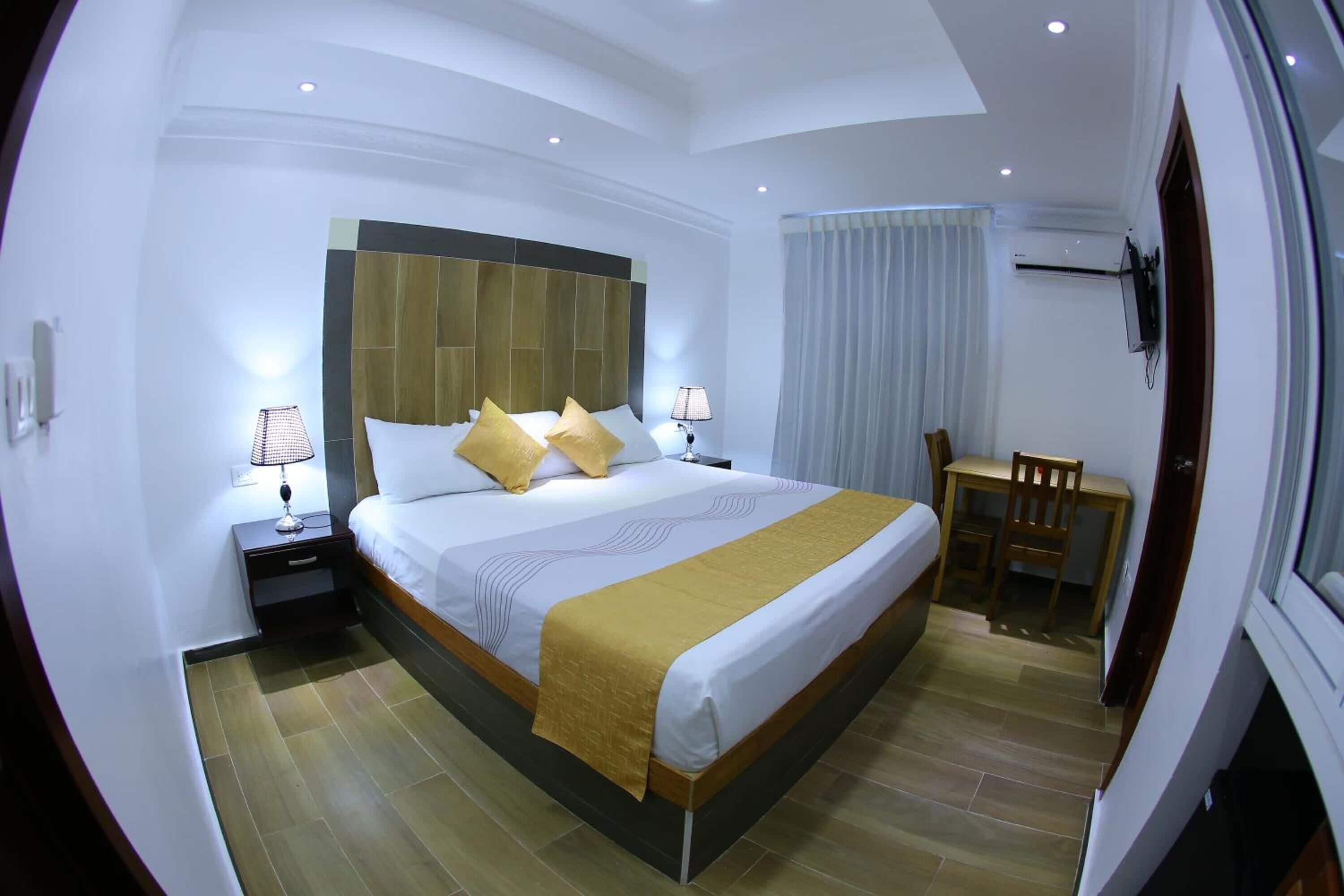 egyptian cotton sheets, premium bedding, down duvets, in-room safe