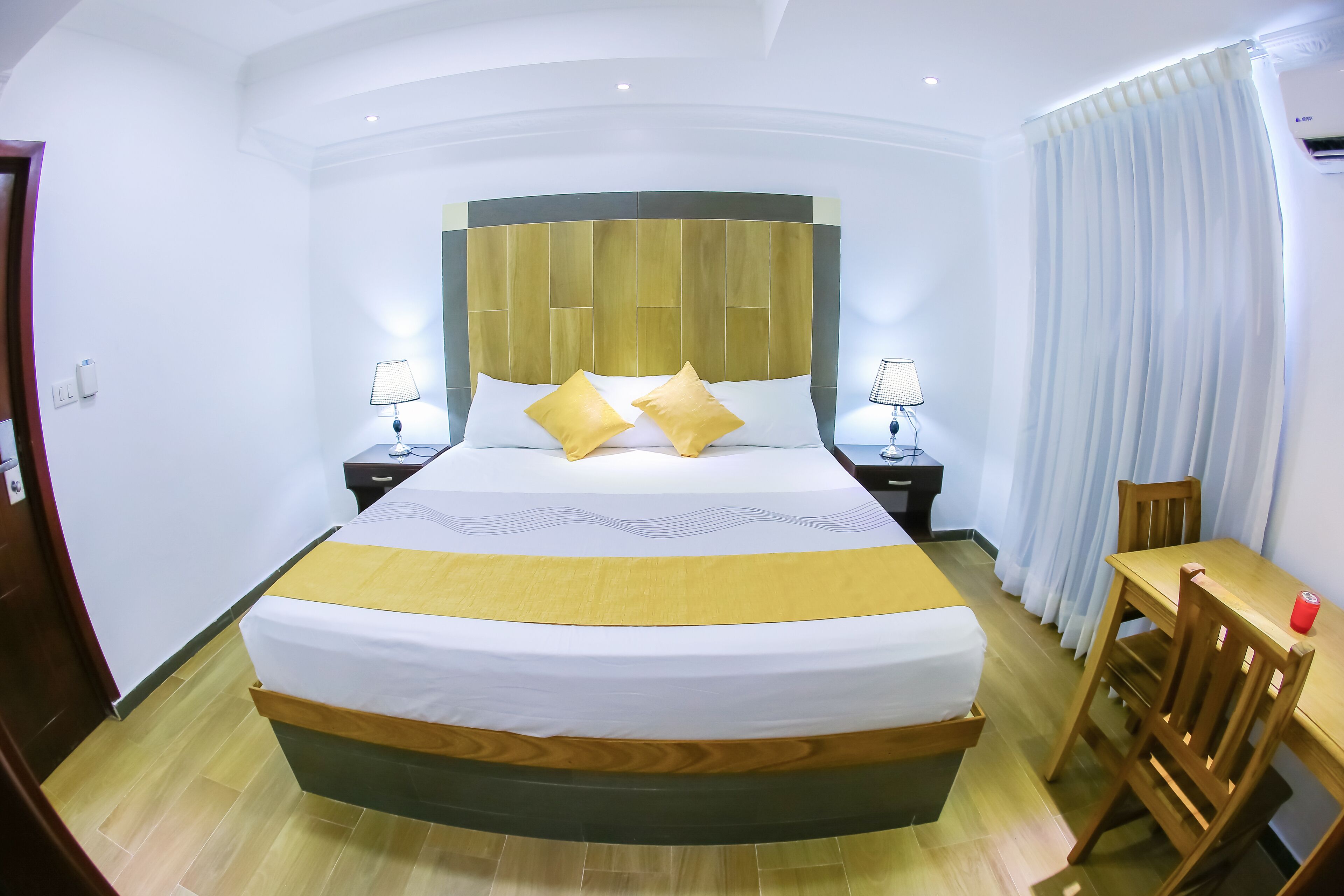 egyptian cotton sheets, premium bedding, down duvets, in-room safe