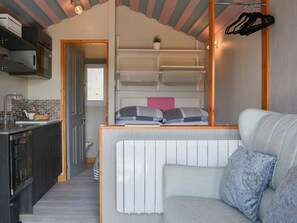 1 bedroom, free WiFi, bed sheets - 1 bedroom accommodation in Threlkeld, near Keswick (Threlkeld, near Keswick)