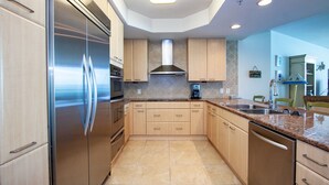 Condo, Multiple Beds, Private Pool, Ocean View | Private kitchen | Coffee/tea maker, fridge, microwave, stovetop - Condo With Panoramic View of Perdido Bay - Unit Crc0204 (Orange Beach)