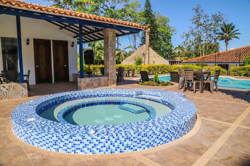 Hotel Campestre Santa Lucia