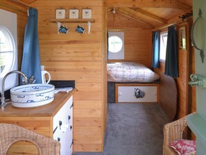 1 chambre, draps fournis