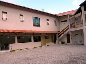 Entrada de la propiedad