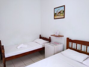 Triple Room, Multiple Beds | Free WiFi
