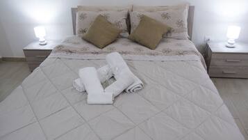 1 chambre, fer et planche Ă repasser, Wi-Fi gratuit, draps fournis