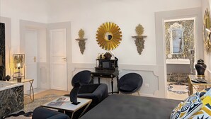 Unclassified image, 2 of 104, button - Moresco (Catania)
