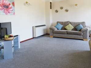 Living area - 2 bedroom accommodation in St Endellion, near Port Isaac (St Endellion, near Port Isaac)