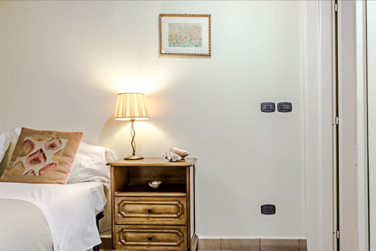 2 slaapkamers, een strijkplank/strijkijzer, wifi