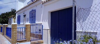 COMFORTABLE HOUSE VERANIEGA TORROX COSTA