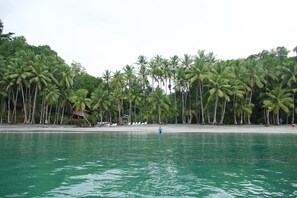 ชายหาด