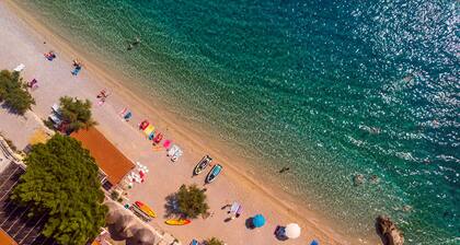 Last minute! Luxury villa with heated pool and giant jacuzzi!