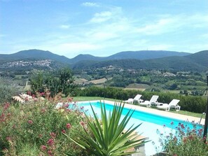 Outdoor pool - Farmhouse ""THE RESIDENCES"" (calvi dell'umbria)