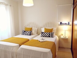 2 camere, ferro/asse da stiro, Wi-Fi gratuito, lenzuola