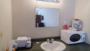 Family Room | Coffee and/or coffee maker