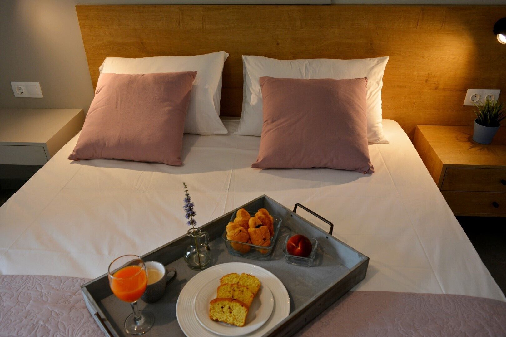 3 dormitoris, escriptori i habitacions insonoritzades 