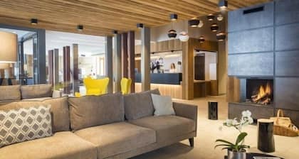 Piscine Chauffée à l'Intérieure | Appartement confortable au pied des pistes