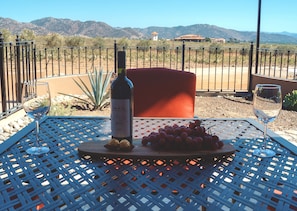 Habitacion Suite de lujo una cama King | View from room - Finca Tre Hotel And Villas Resort (Valle de Guadalupe)