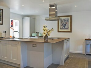 Private kitchen - 1 bedroom accommodation in Peldon, near Colchester (Peldon, near Colchester)