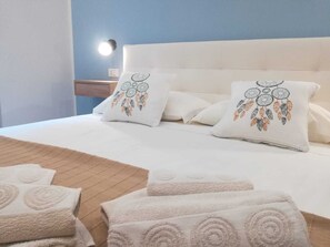 2 bedrooms, in-room safe, iron/ironing board, WiFi - Il Tucano - Taormina (Taormina)