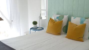 1 bedroom, iron/ironing board, free WiFi, wheelchair access