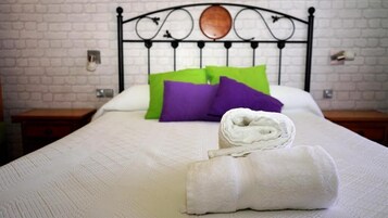 Standard Double Room | Free WiFi