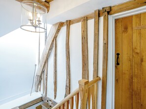 Interior - 7 bedroom accommodation in Bradbourne, near Ashbourne (Bradbourne, near Ashbourne)