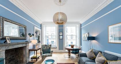 107 Broughton Street - an edinburgh that sleeps 6 guests in 3 bedrooms