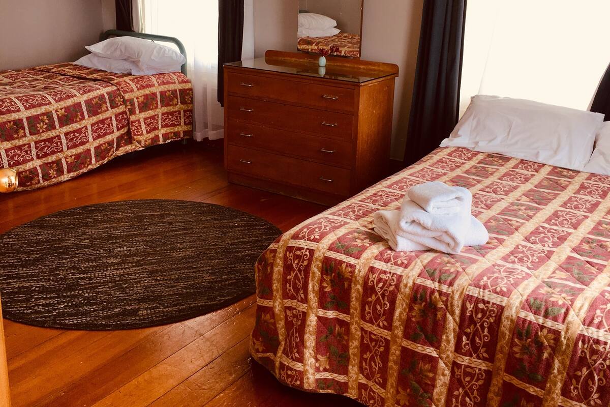 Wifi gratis y ropa de cama 