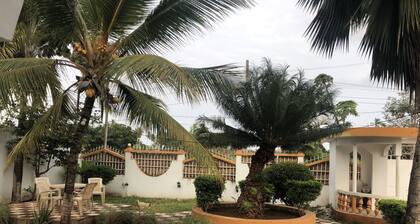 Private room close to airport