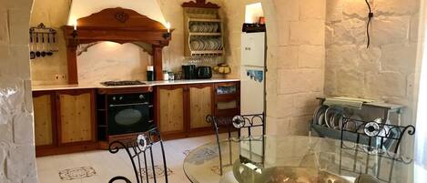 Mikrowelle, Kochgeschirr/Geschirr/Besteck