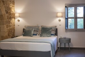 1 bedroom, iron/ironing board, WiFi, bed sheets - Old Town House-Deluxe Suite (Rodos)