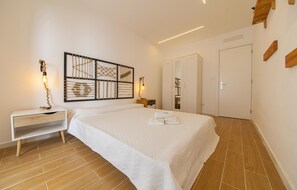 Room - A30 - Tamar Ground-Floor Flat (Lagos)