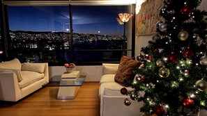 Interior - Spectacular Beachfront Apartment with Underground Parking (Viña)