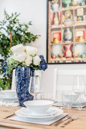 Dining - Luxury 4bed home 2min from High Street Ken/Olympia (London)