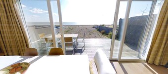 Stunning beach cottage for the perfect British family holiday with 3 bedrooms