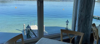 Drie- en vierpersoonskamer 34 met uitzicht op het meer - Zur Landeroith GmbH