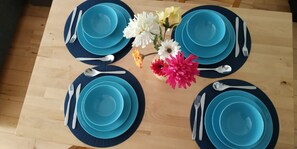 Deluxe Apartment | In-room dining