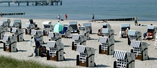 Ostseenahe (800m) Ferienwohnung in Wustrow, ruhige Zentrumslage, freies WLAN