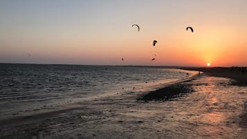 In Strandnähe, Liegestühle