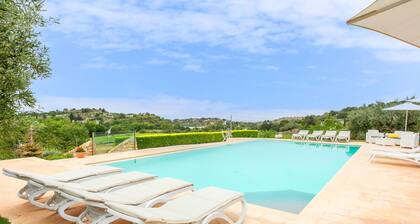 7 huonetta Majoitus Chiaramonte Gulfi