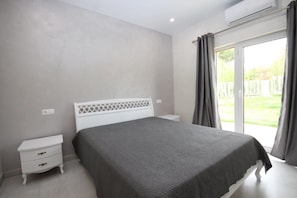 5 habitaciones y caja de seguridad en la habitación
