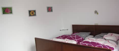 1 habitación, wifi gratis y ropa de cama